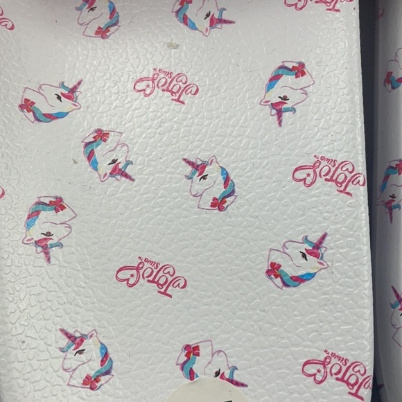 Jojo Siwa sandals - Picture 3 of 5